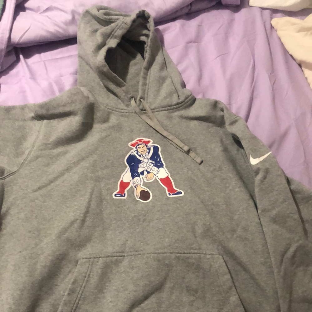 NFL & Nike Collaboration New England Patriots hoodie, size 2 XL men’s